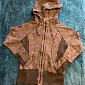 Woman’s reflex hoody